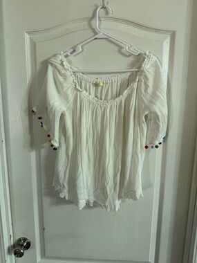 Kori Women’s White Pom Pom Sleeve Boho Top Sz L. AP-116